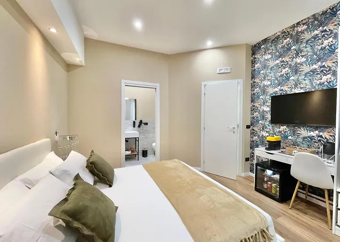 Affittacamere Regina Elena 4*