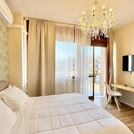 Regina Elena 3*